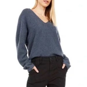 Vince Cashmere Sweater size S NWT